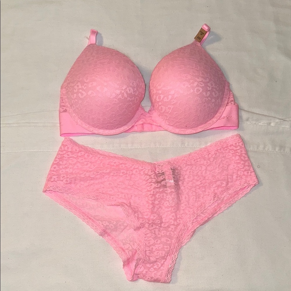 PINK Victoria's Secret Pink Lace Bra with Underwire